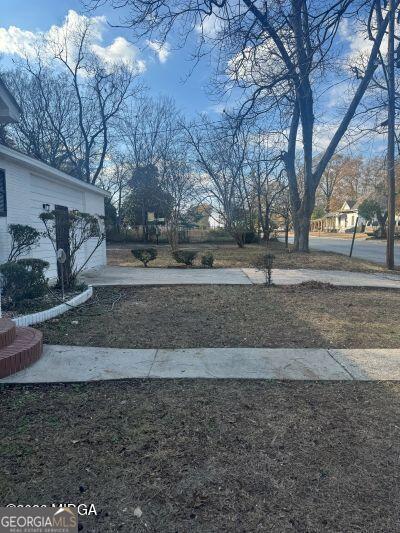 708 Richmond Street Property Photo 19