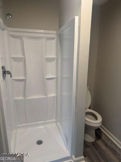 708 Richmond Street Property Photo 23