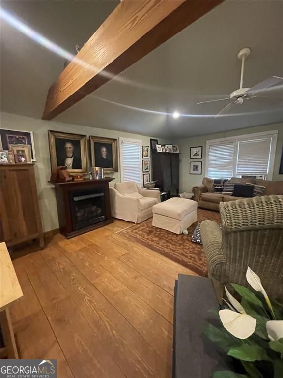 16040 Henderson Road Property Photo 3