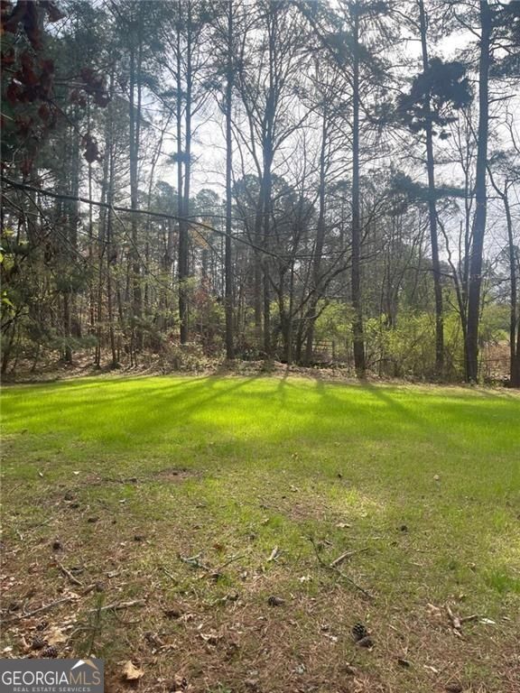 16040 Henderson Road Property Photo 9