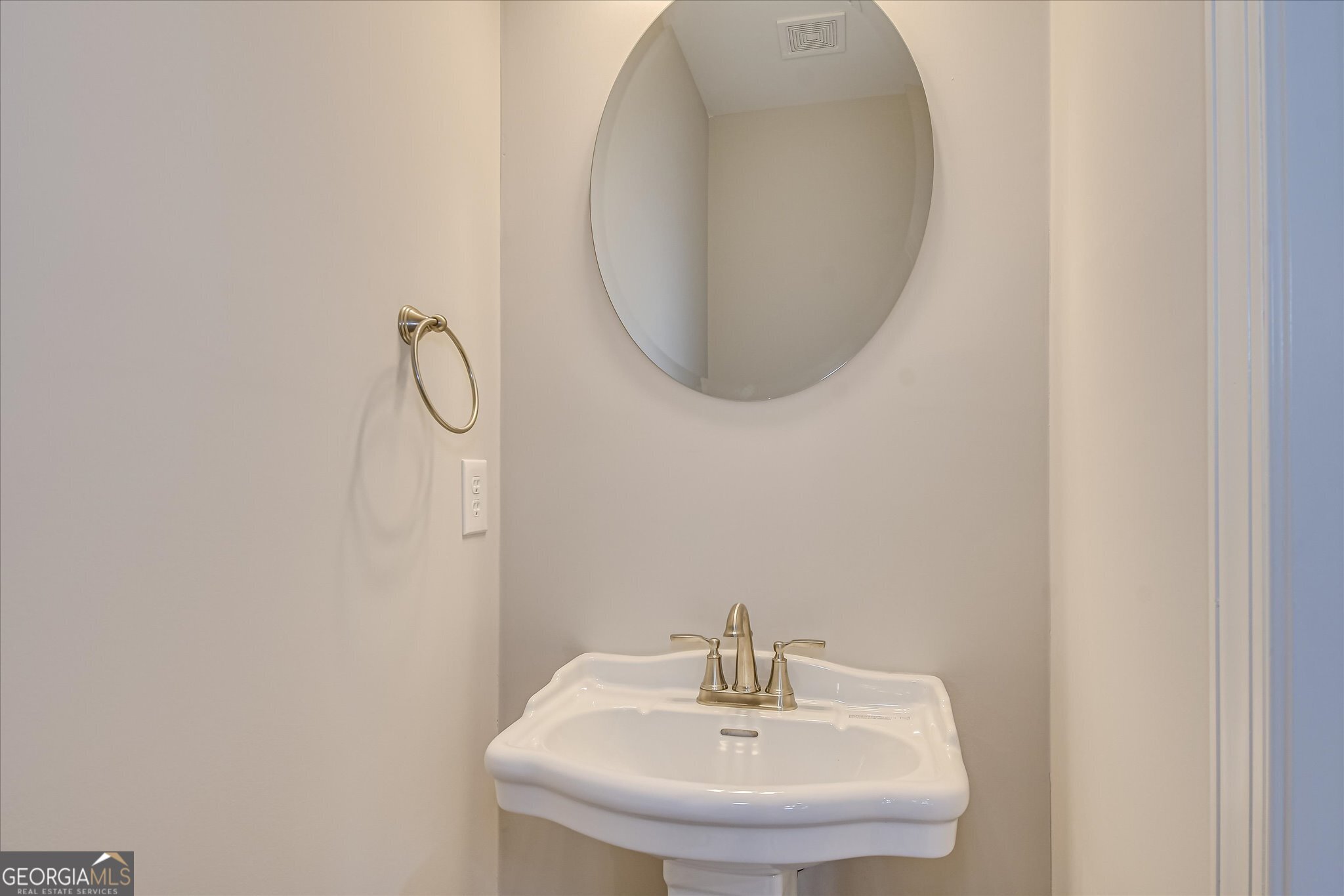 1817 Harbury Drive Property Photo 26