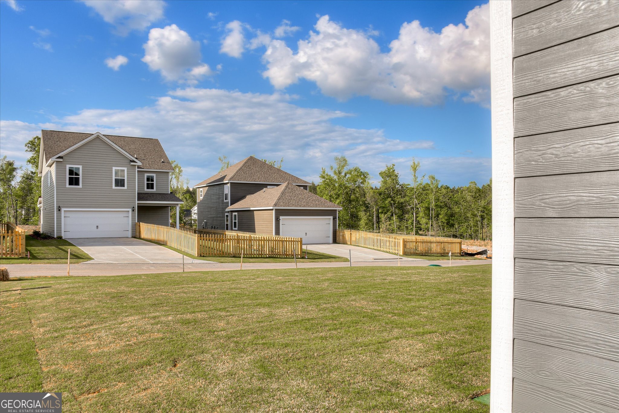 1817 Harbury Drive Property Photo 47