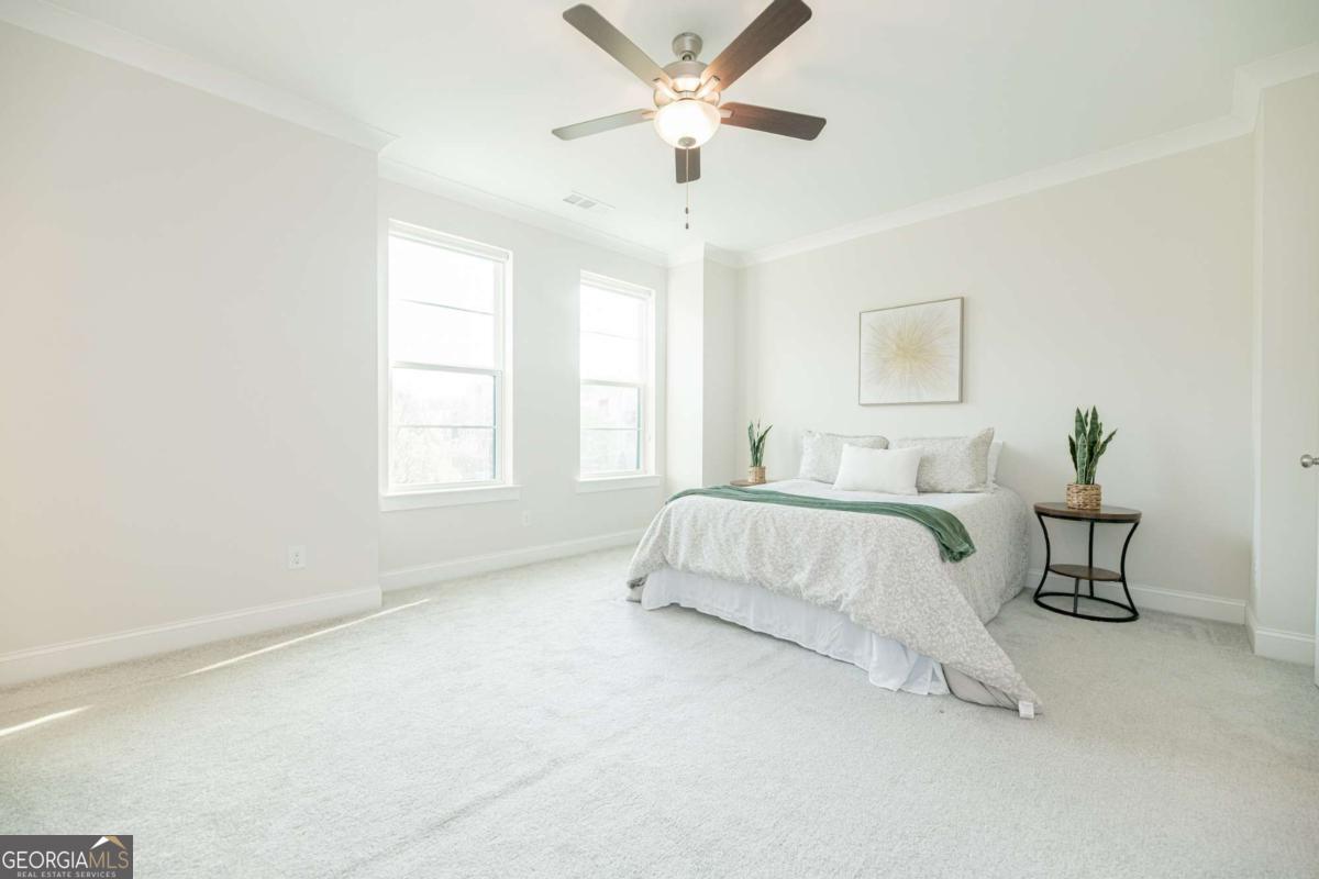 529 Broadview Place Ne Property Photo 16