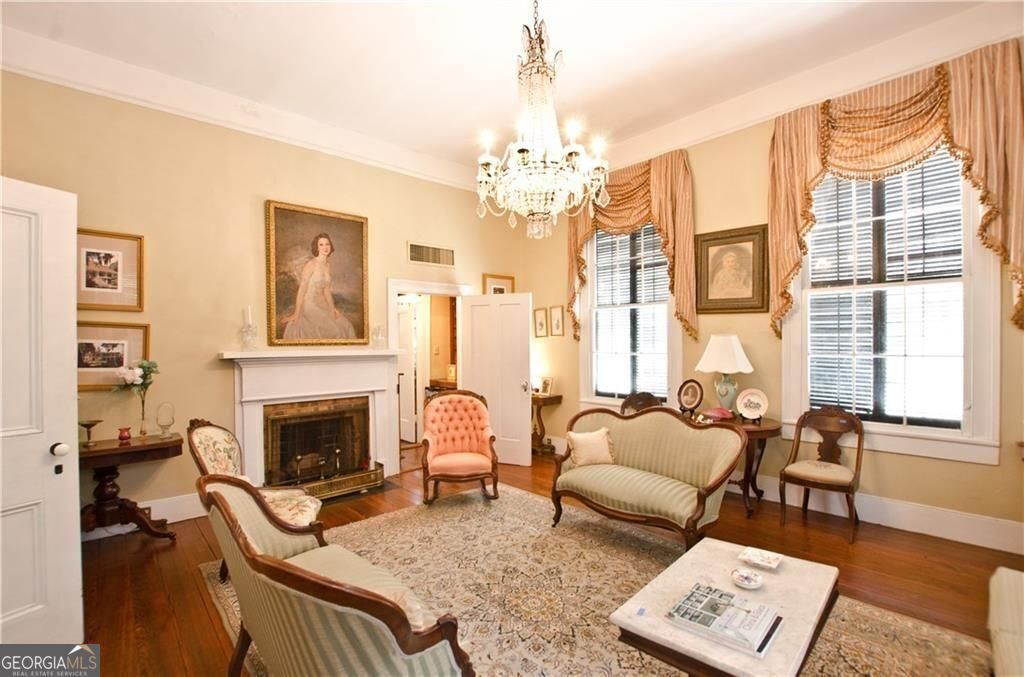 732 Mcgarrah Street Property Photo 10