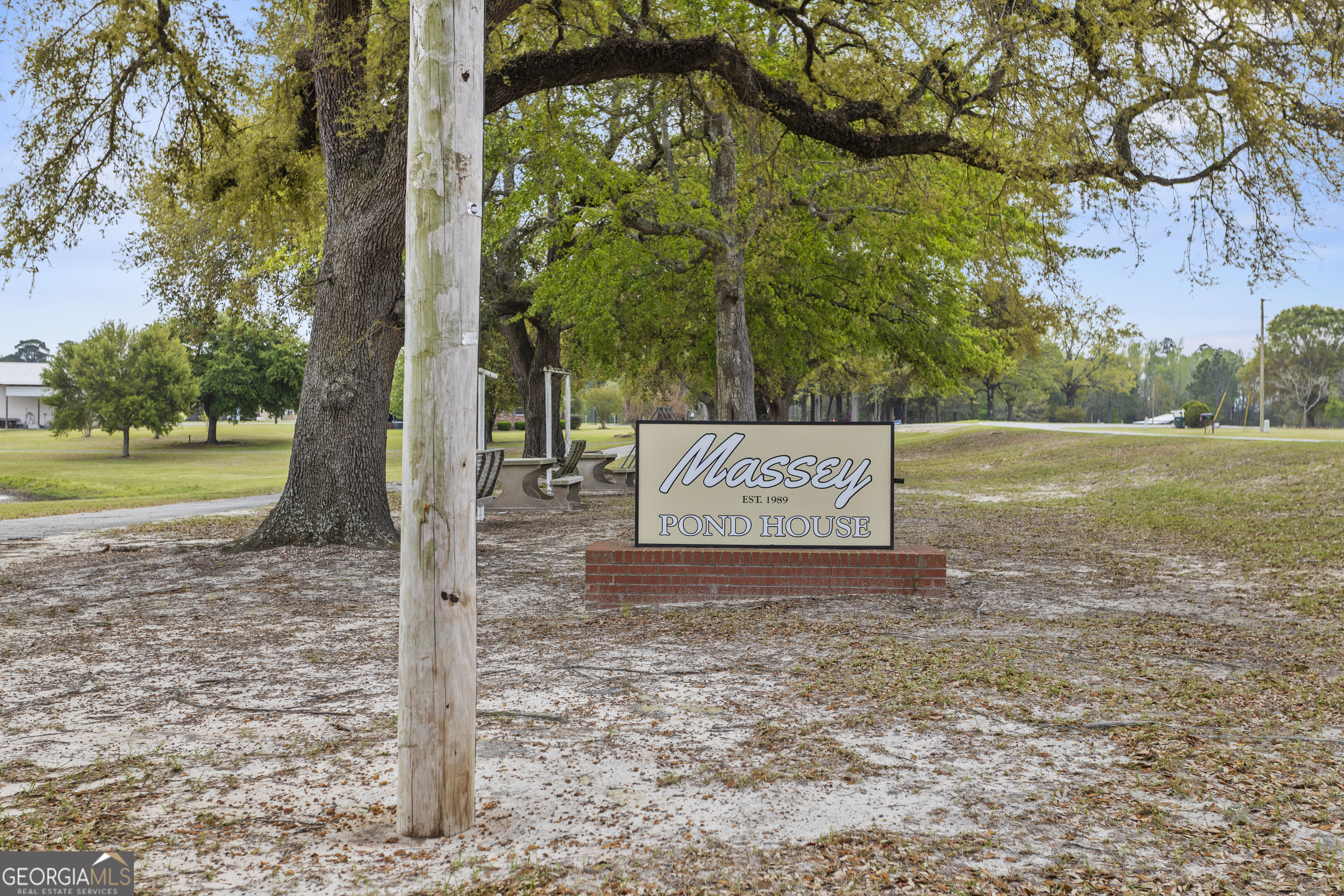 2206 Tellie Akins Road Property Photo 2