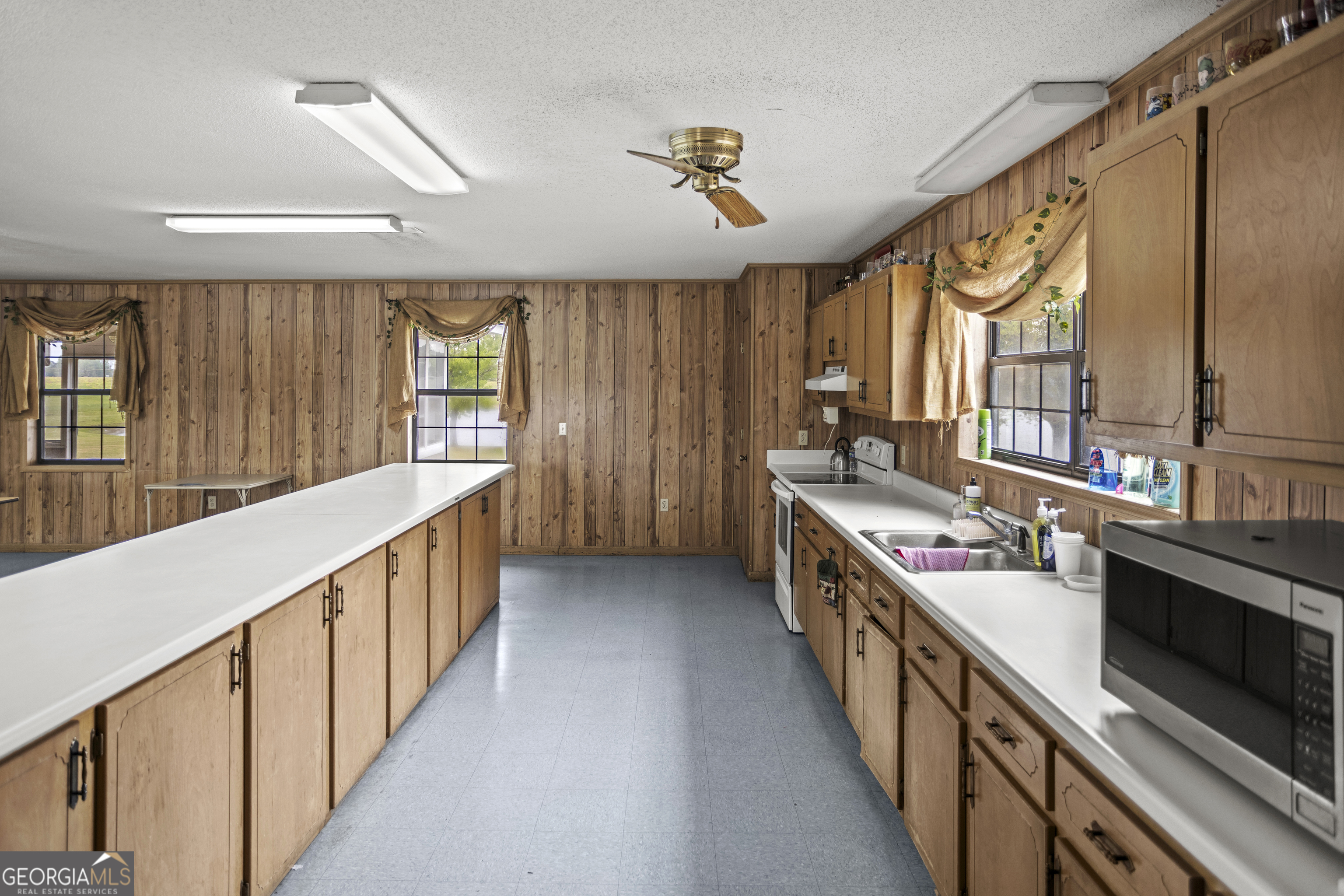 2206 Tellie Akins Road Property Photo 28