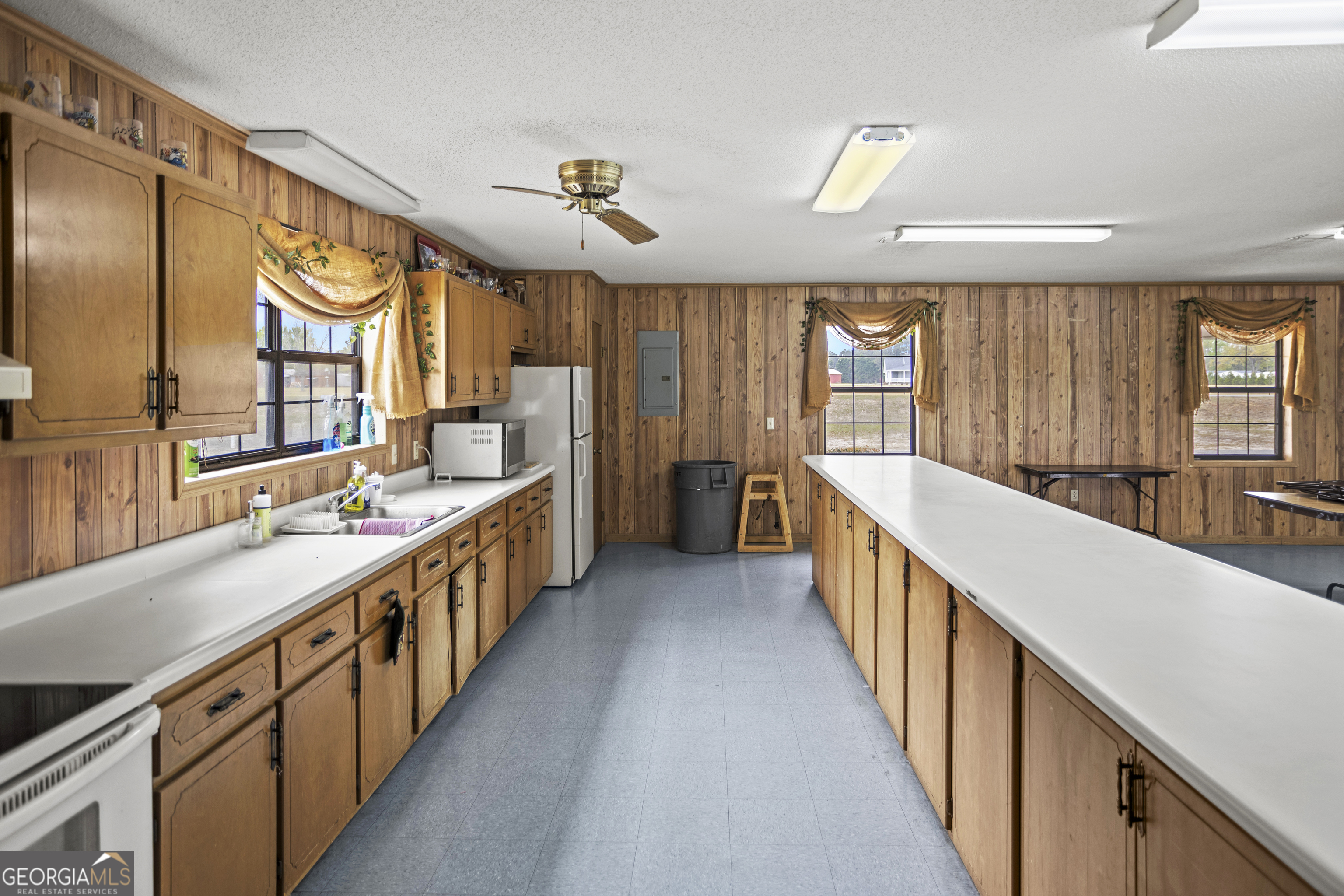 2206 Tellie Akins Road Property Photo 30