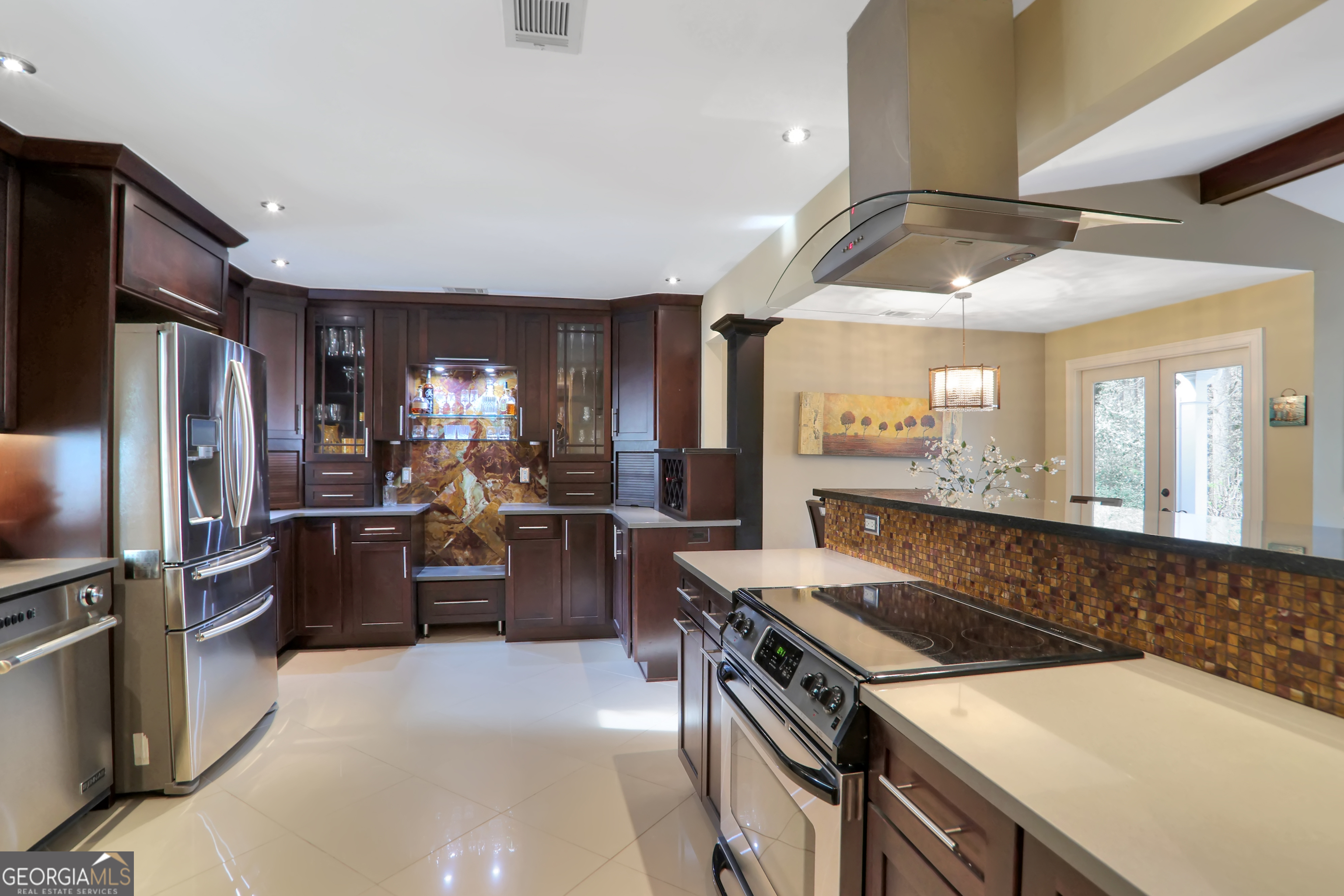 1616 Northlake Springs Court Property Photo 4