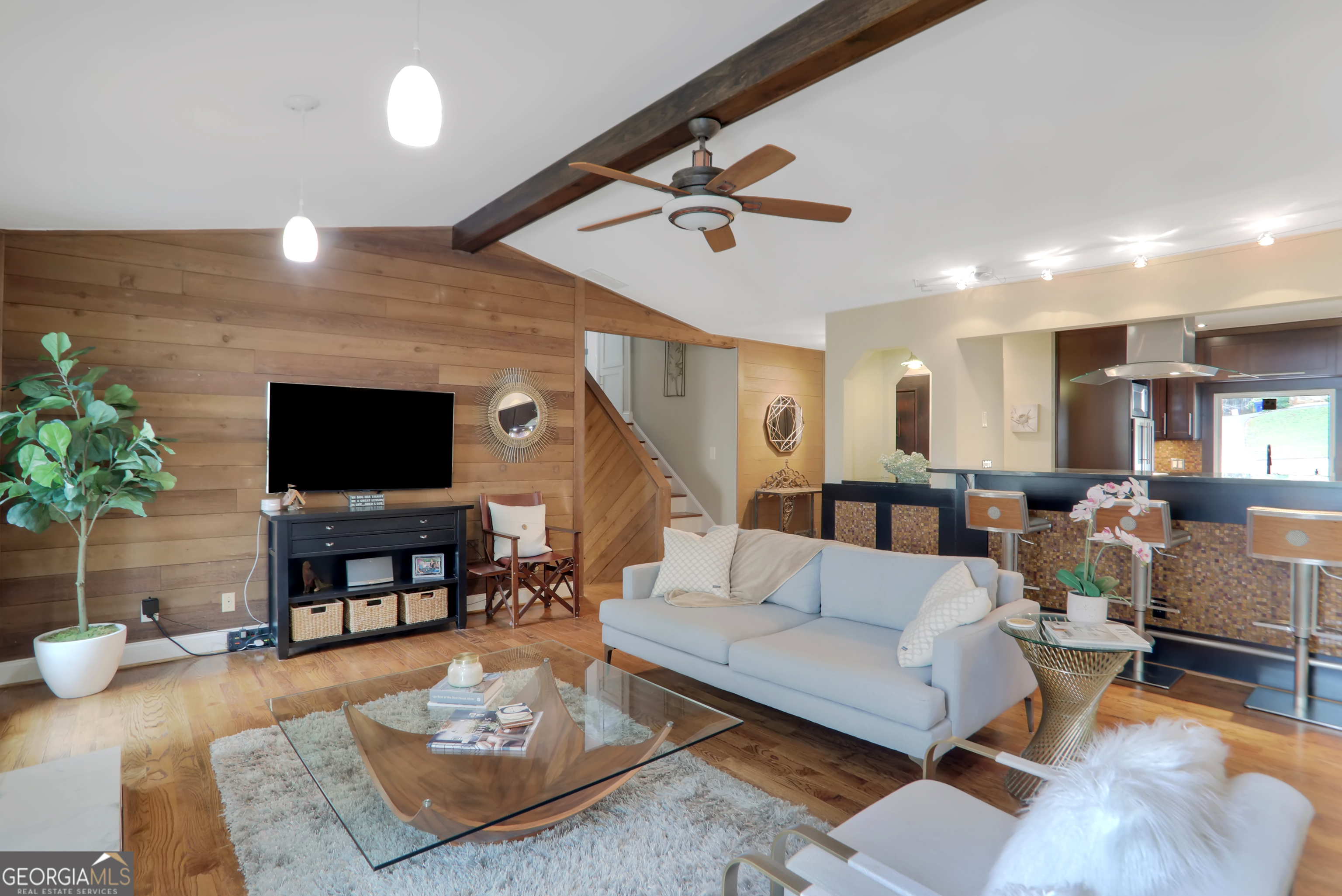 1616 Northlake Springs Court Property Photo 13