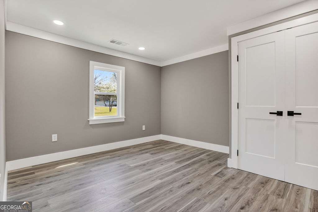 206 Walker Drive Property Photo 18