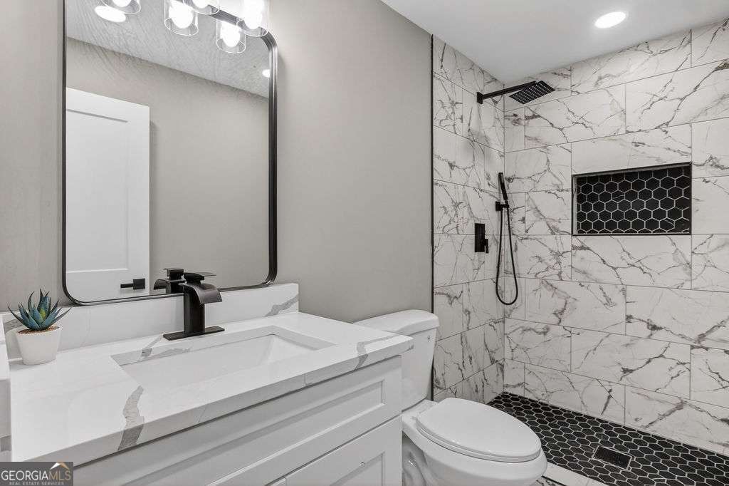 206 Walker Drive Property Photo 19
