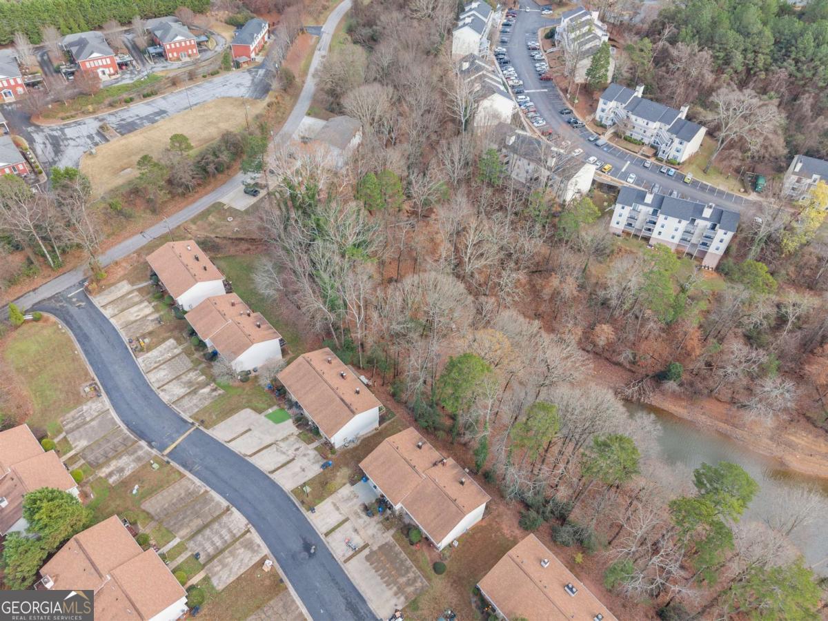 2486 Hidden Cove Court Property Photo 4