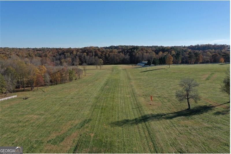 2320 Hardman Road Property Photo 4