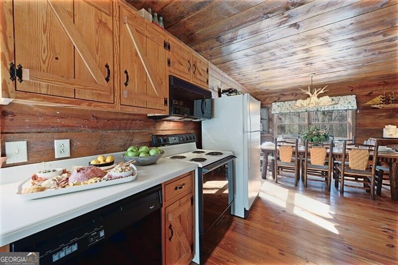 2320 Hardman Road Property Photo 34