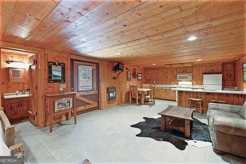 2320 Hardman Road Property Photo 43