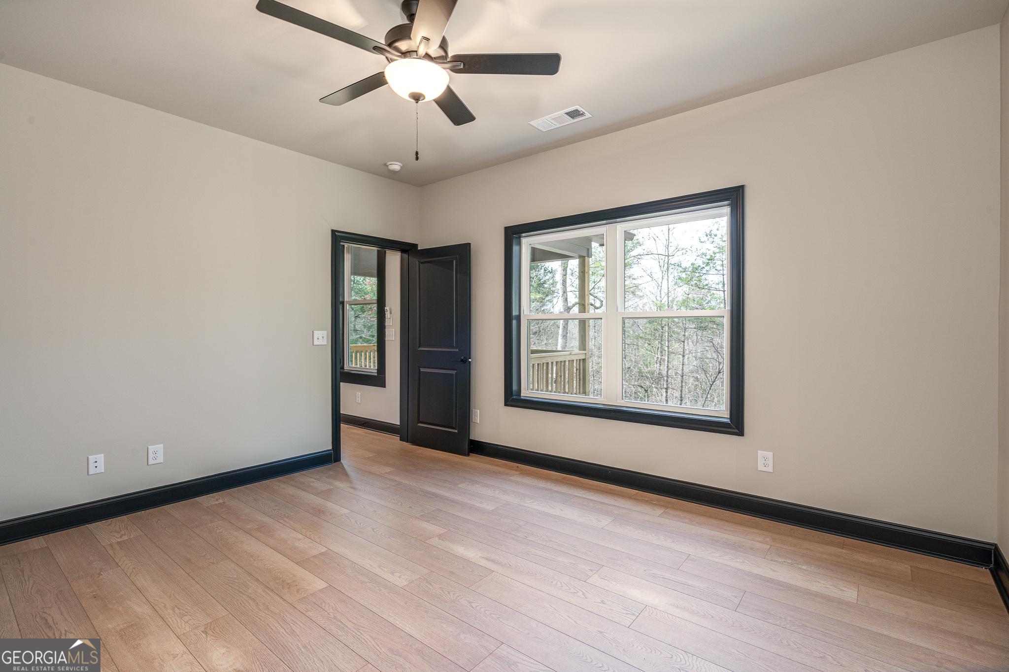 325 River Mountain Road Property Photo 16