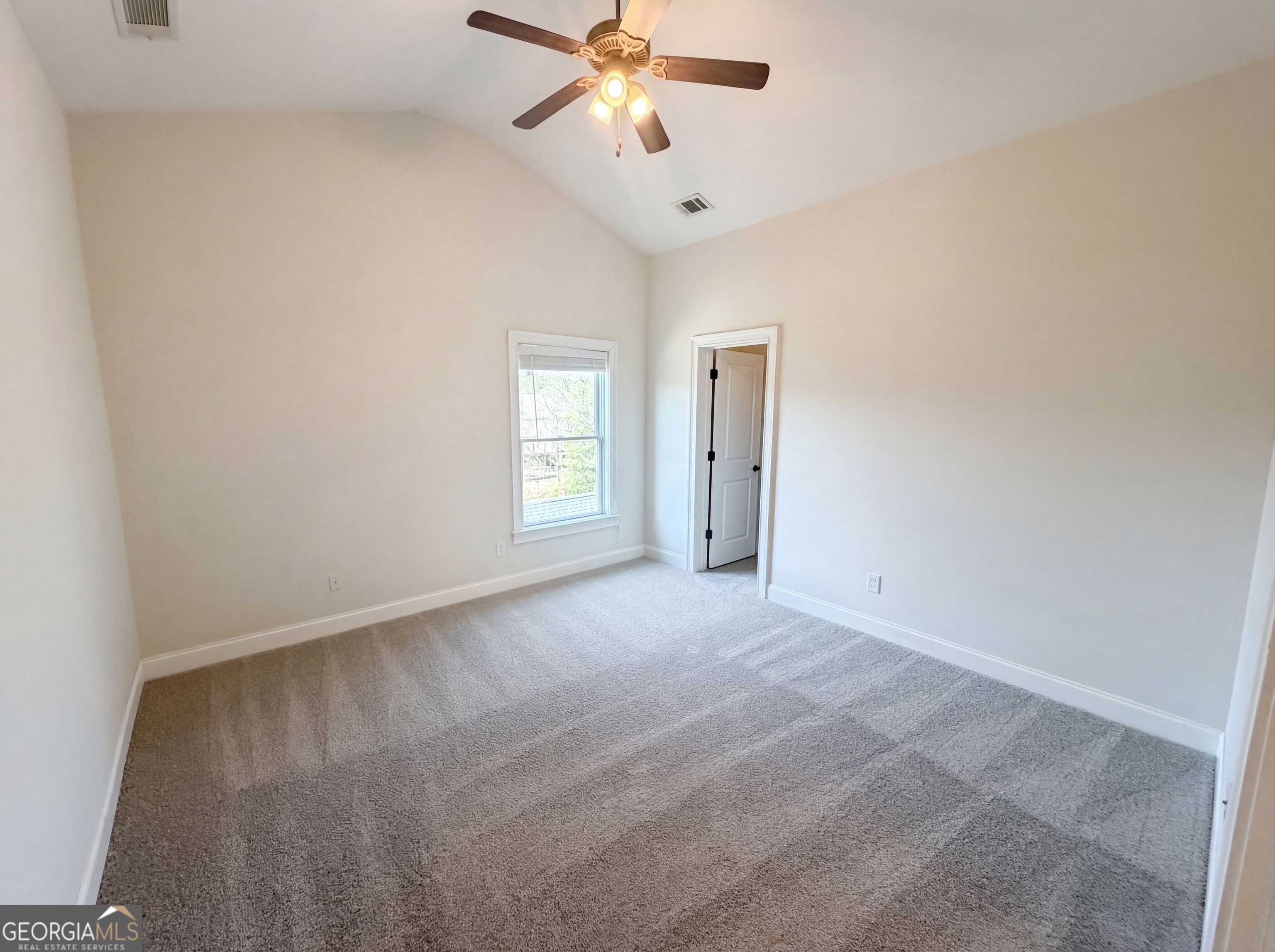 2295 Venture Drive Property Photo 14