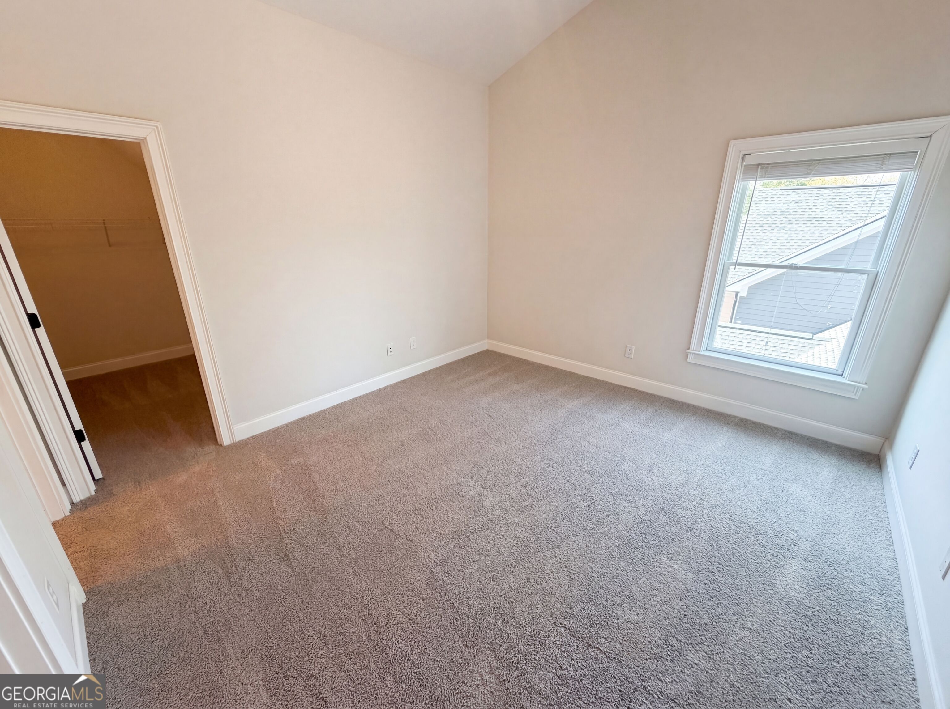 2295 Venture Drive Property Photo 15
