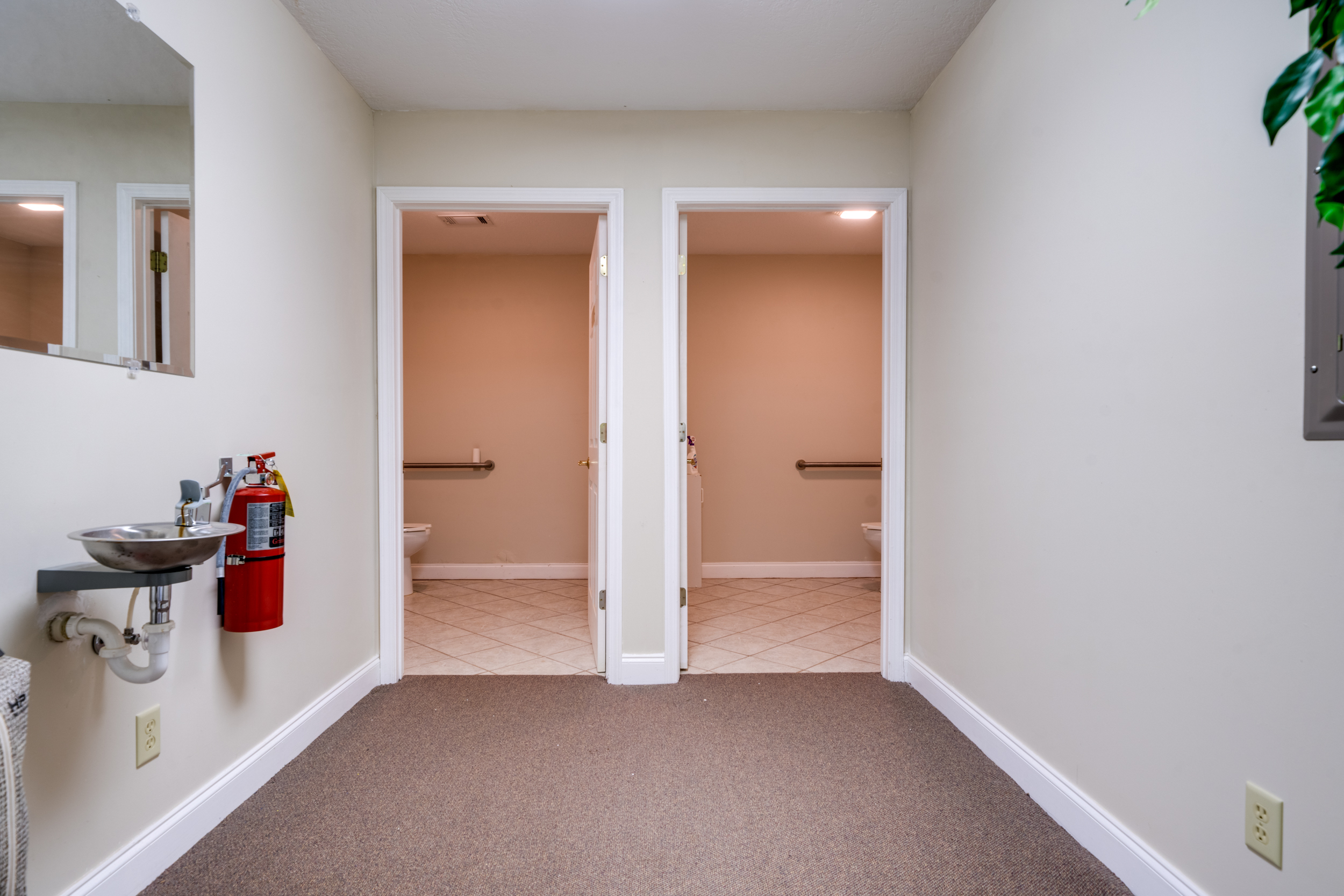 6911 Cleveland Highway # 201d Property Photo 8