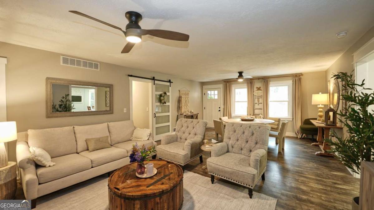 2558 Gulledge Road Property Photo 11