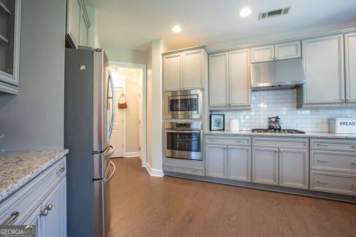 3709 Birch Lane Property Photo 7