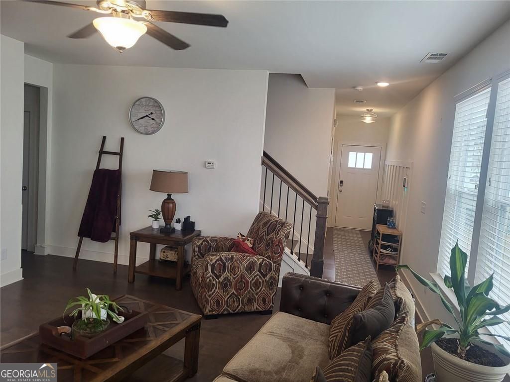 80 Garrison Drive Property Photo 8
