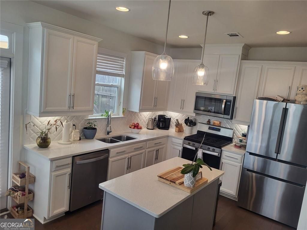 80 Garrison Drive Property Photo 16