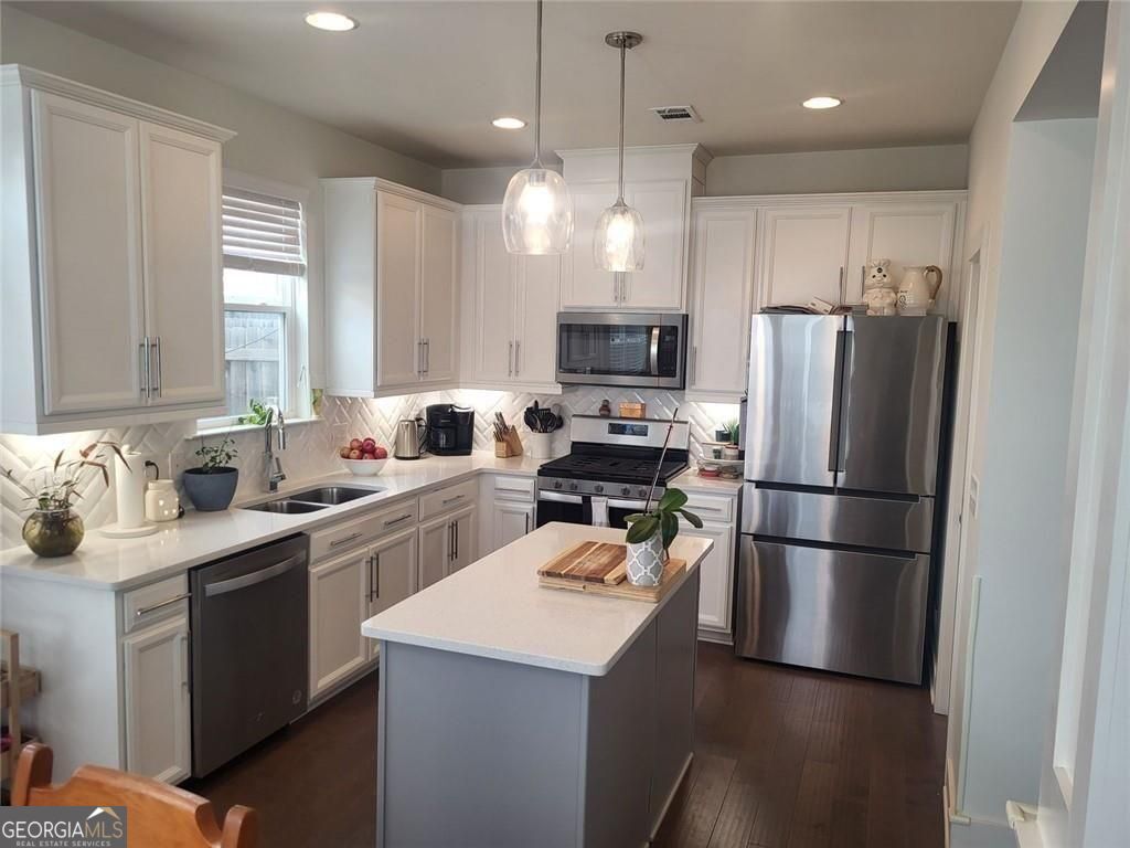 80 Garrison Drive Property Photo 18