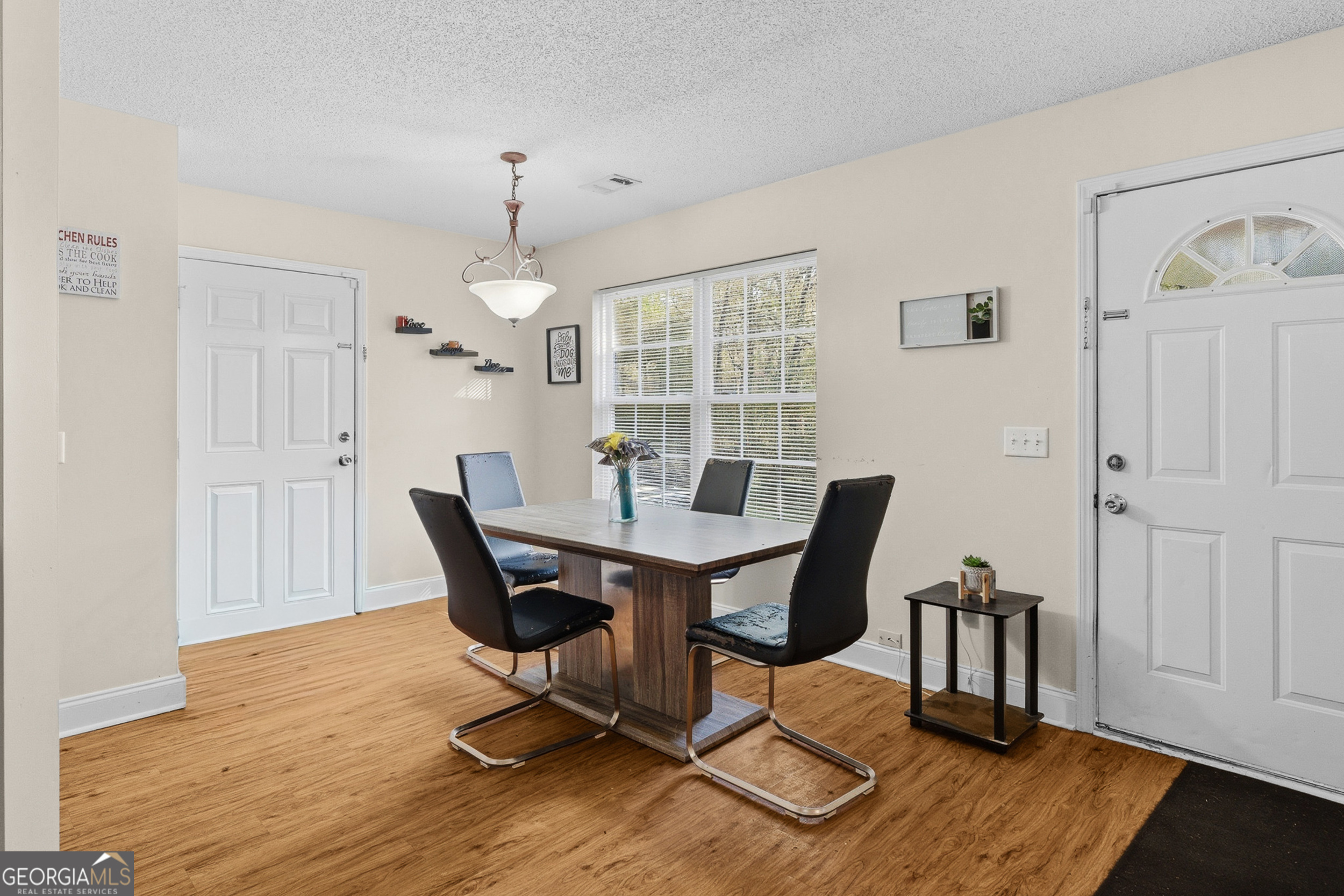 1908 Comet Avenue Property Photo 8