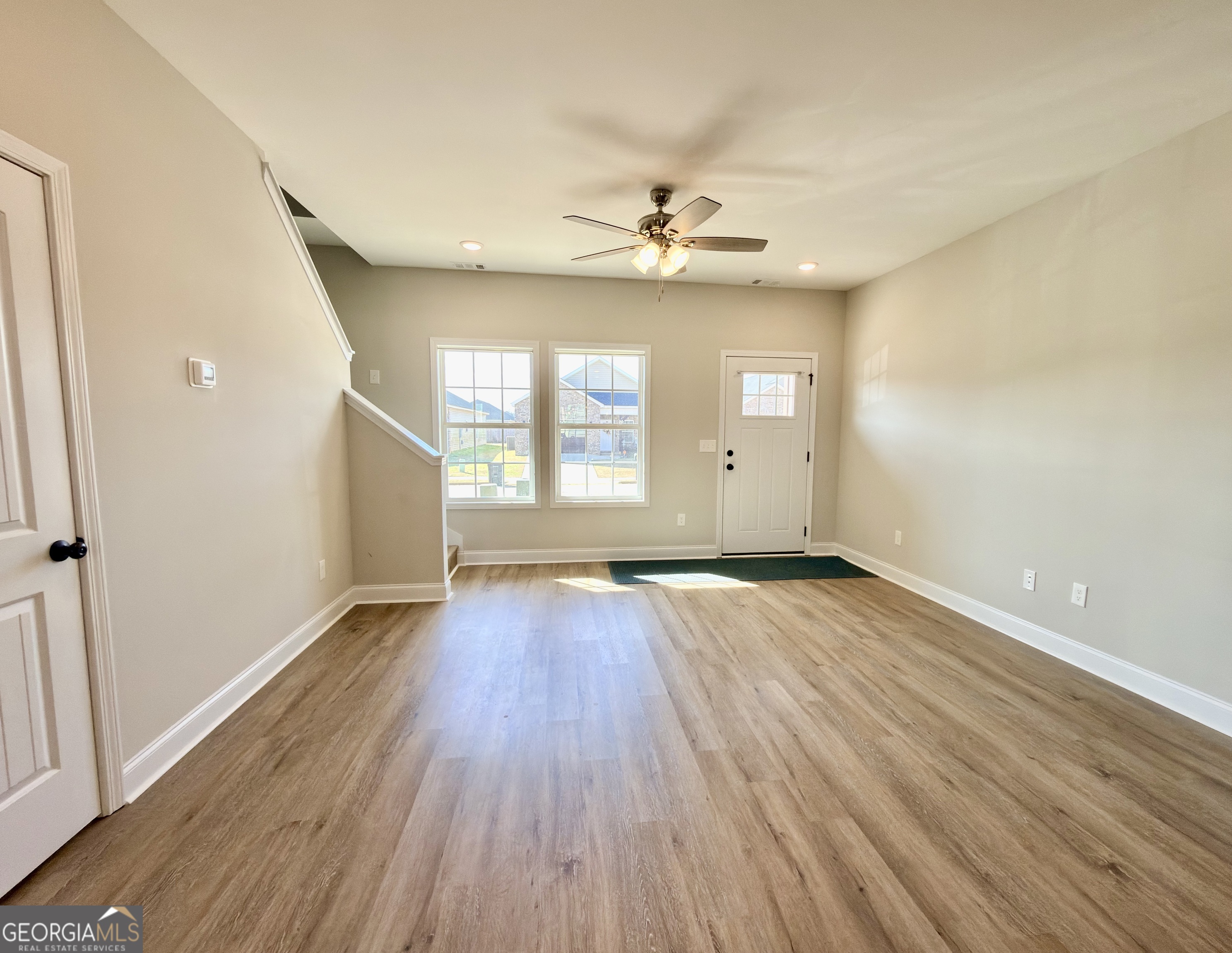 212 Beau Claire Circle Property Photo 8