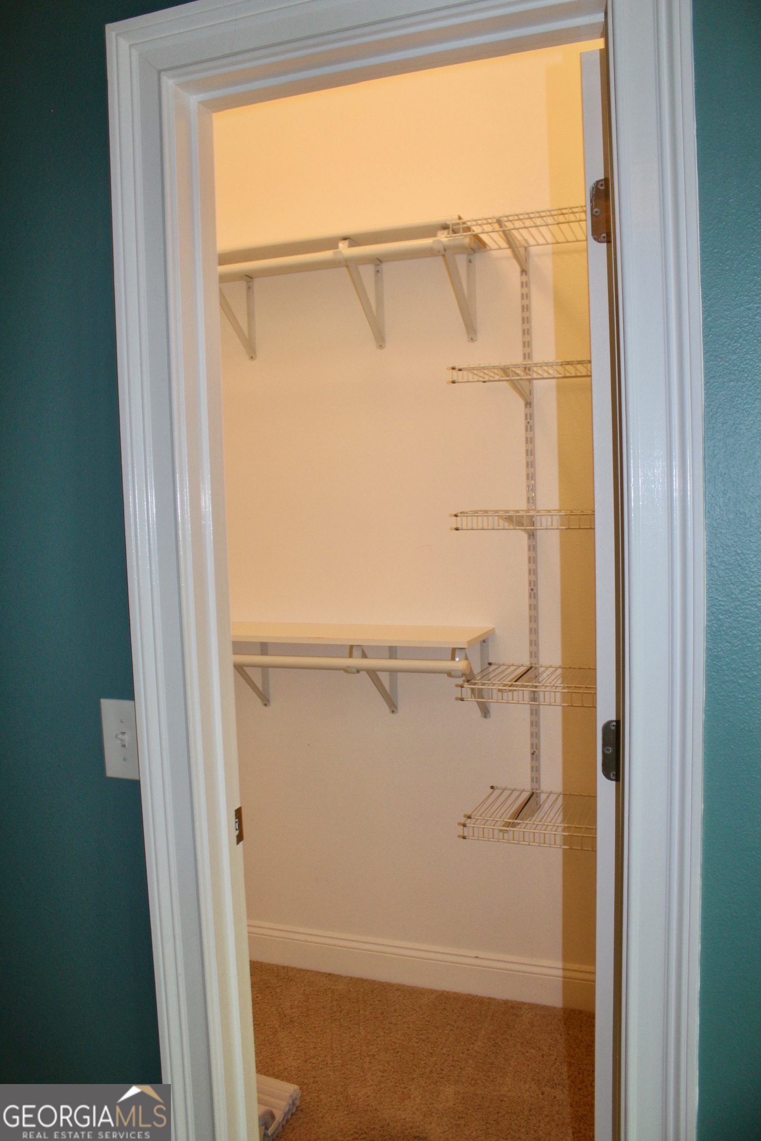 405 Canterbury Drive Property Photo 14
