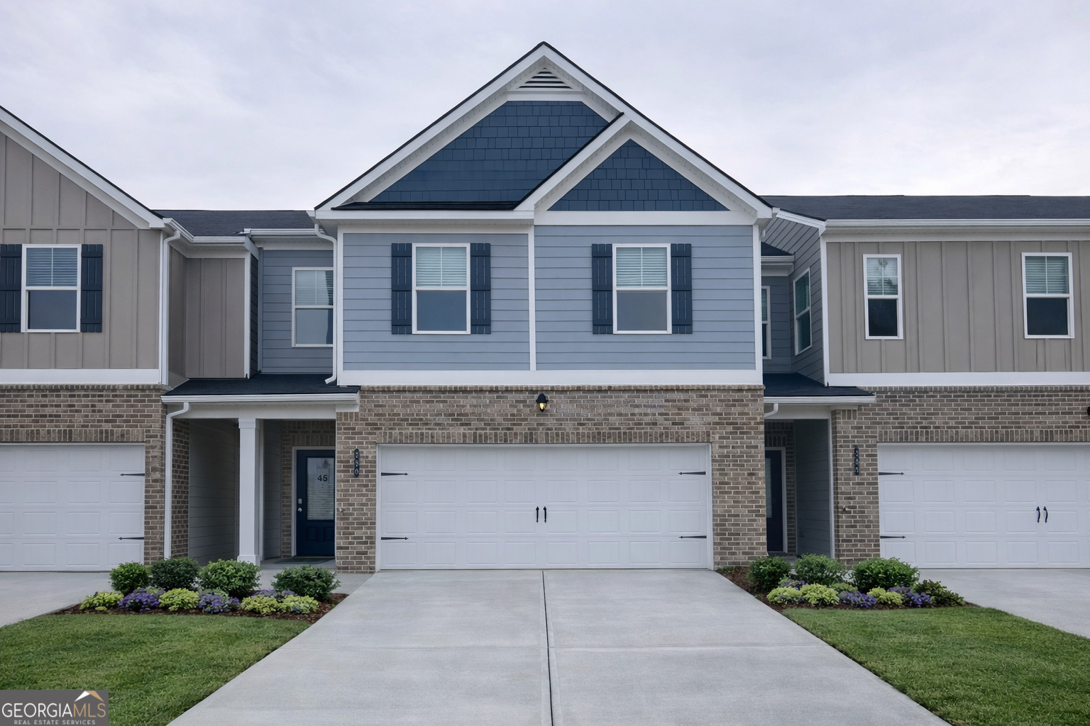 6355 Warbler Court Property Photo 1