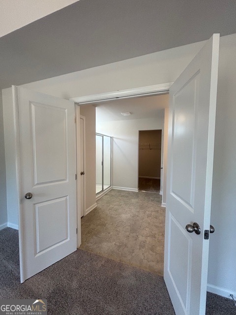 232 Hampton Hollow Drive Property Photo 8