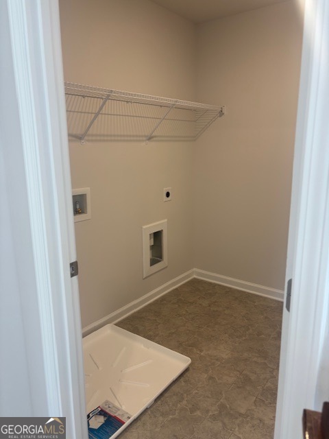 232 Hampton Hollow Drive Property Photo 15