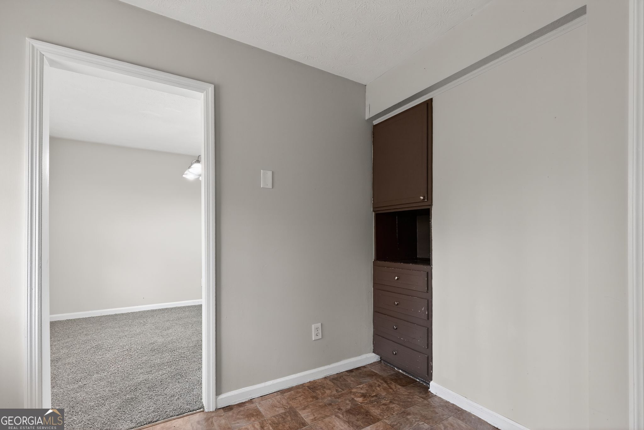 184 Cave Springs Court Property Photo 12