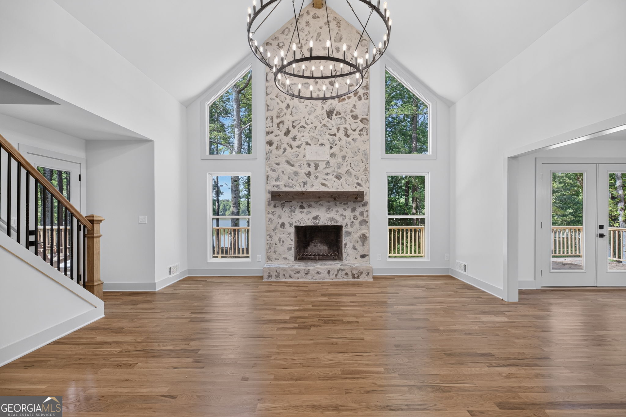 341 Teepee Trail Property Photo 9