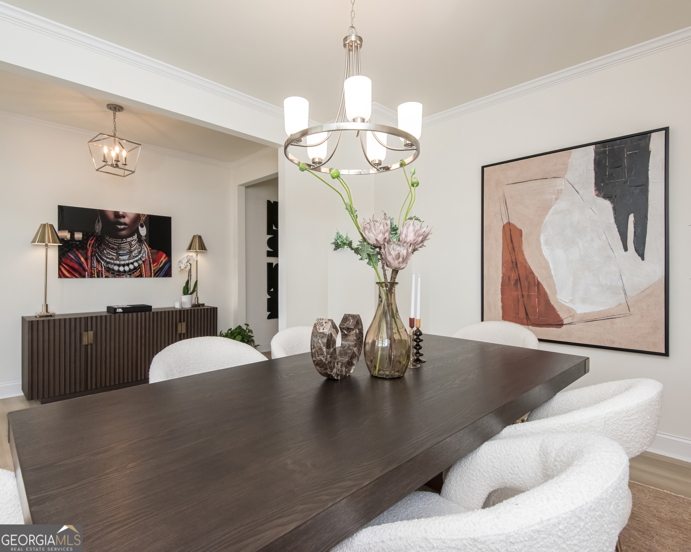 5910 Spring Way Property Photo 6