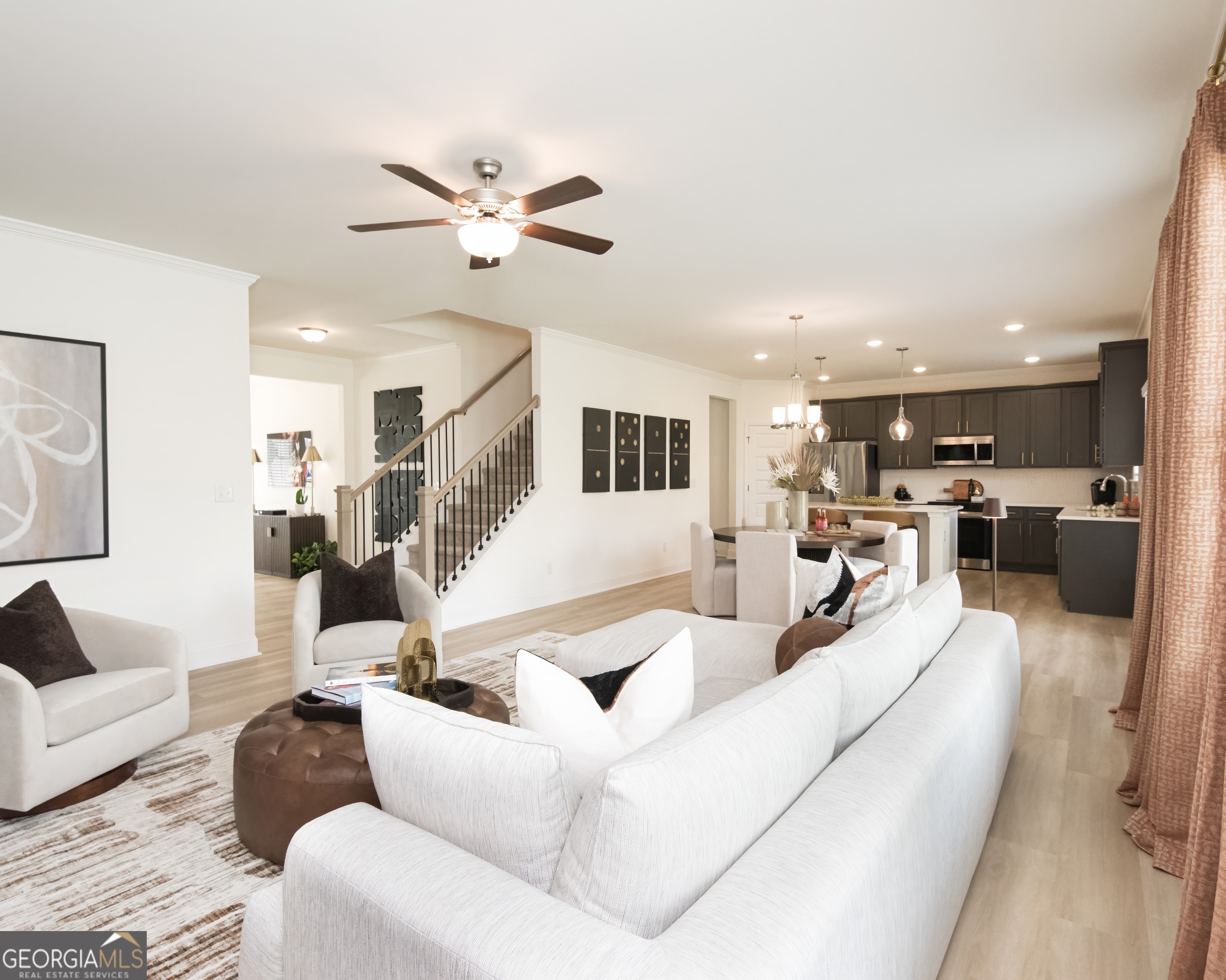 5910 Spring Way Property Photo 11