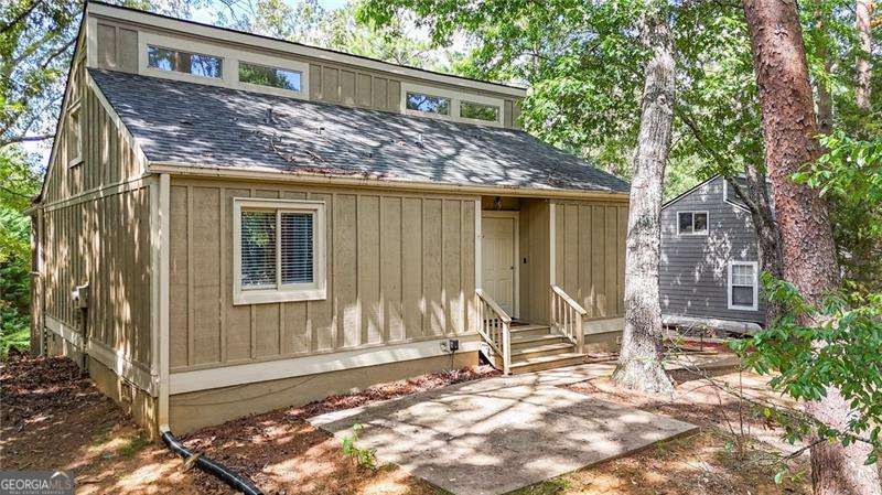 137 Narrows Loop Property Photo 1
