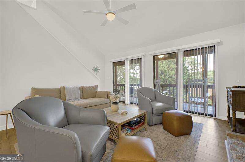 137 Narrows Loop Property Photo 13