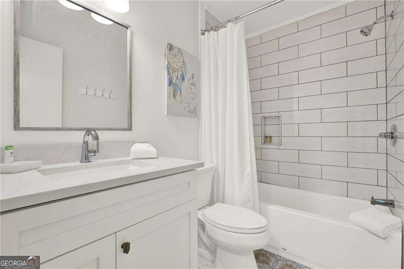 137 Narrows Loop Property Photo 27