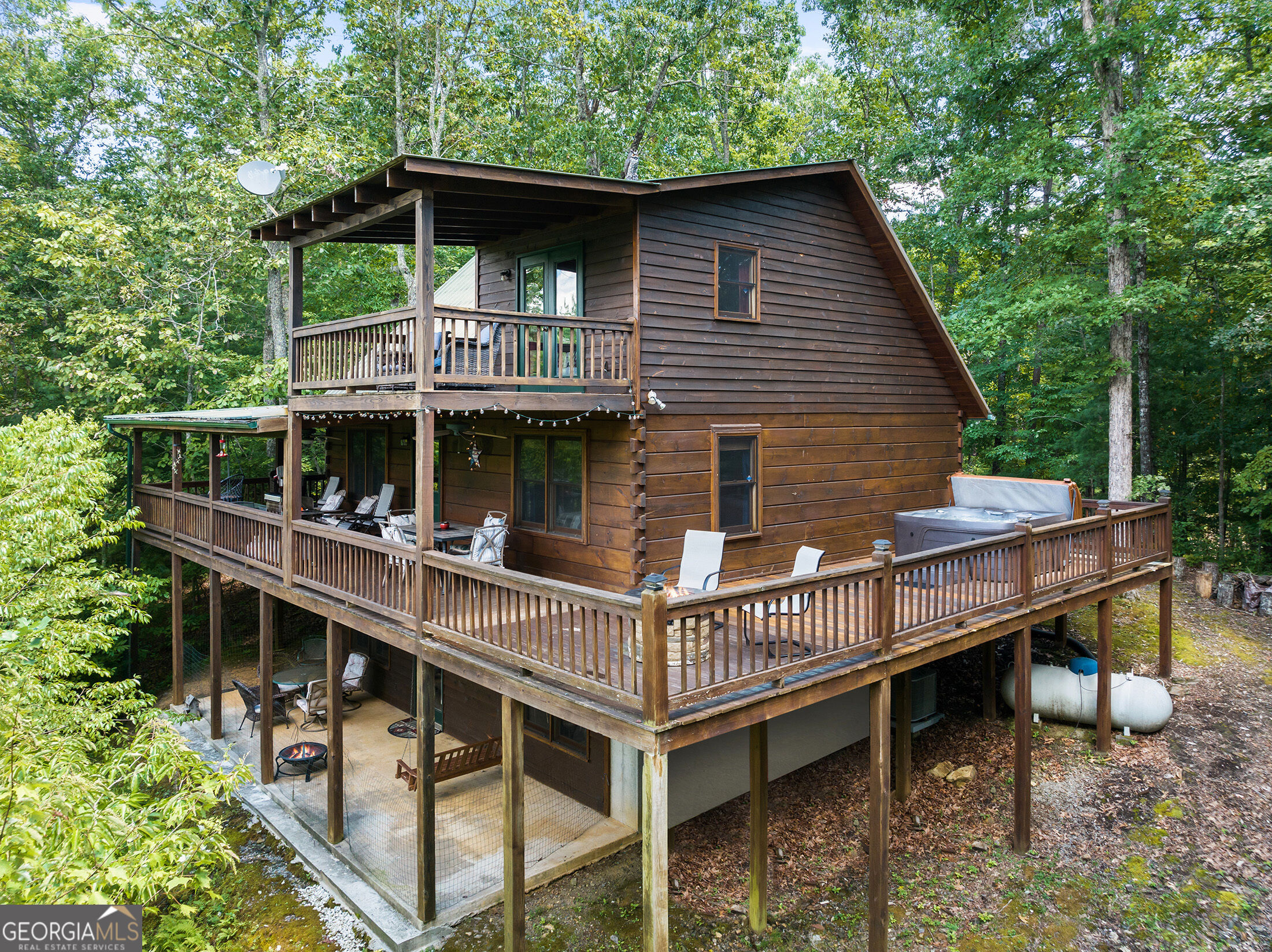 220 Lakota Lane