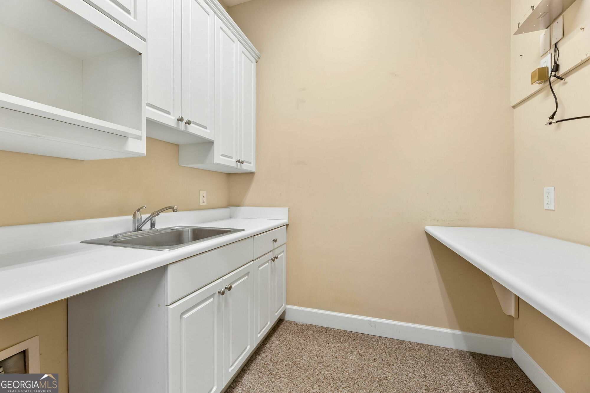 3535 Roswell Road # 18 Property Photo 6