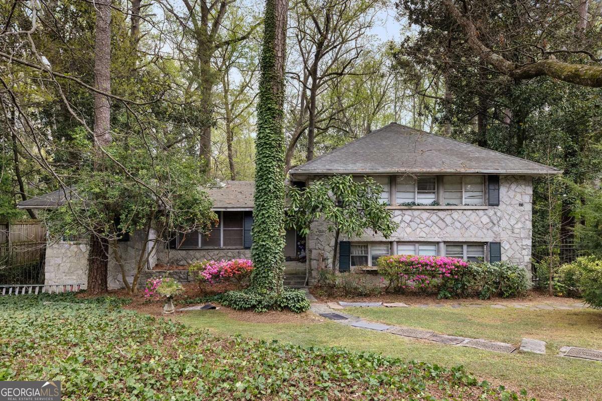 747 Lullwater Road NE Property Photo 1