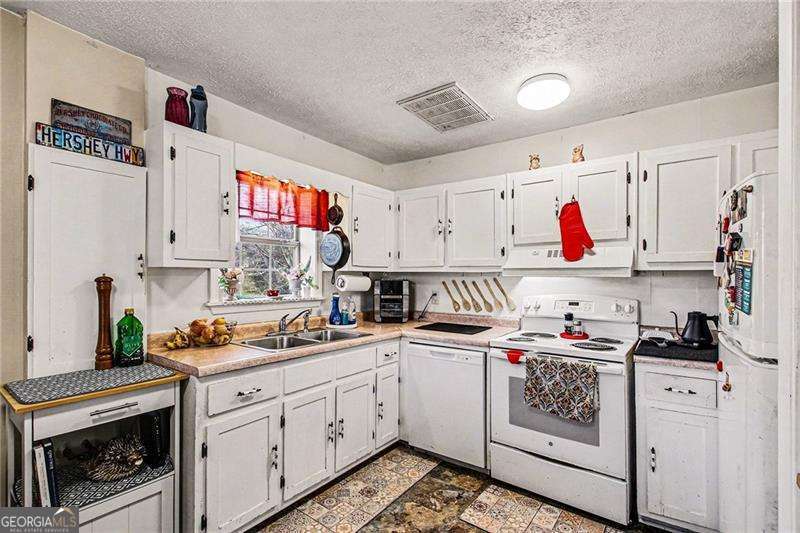 1015 Jefferson Highway Property Photo 25
