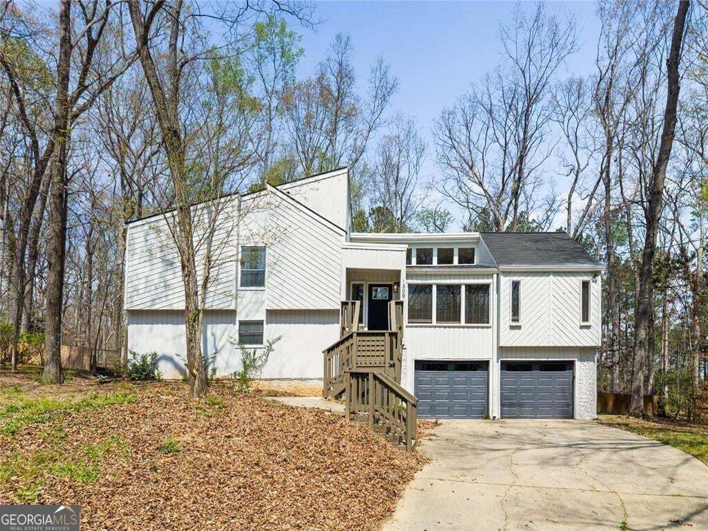 1309 Laurel Cliff Drive Property Photo 3