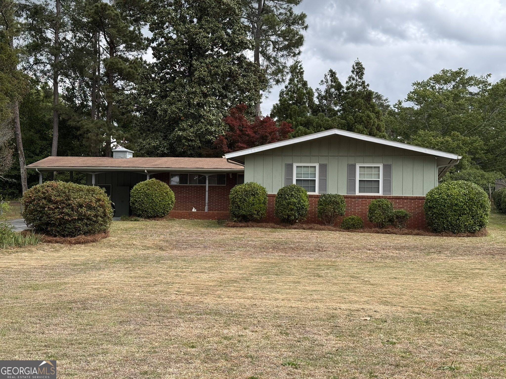 106 Johnston Drive Property Photo 1