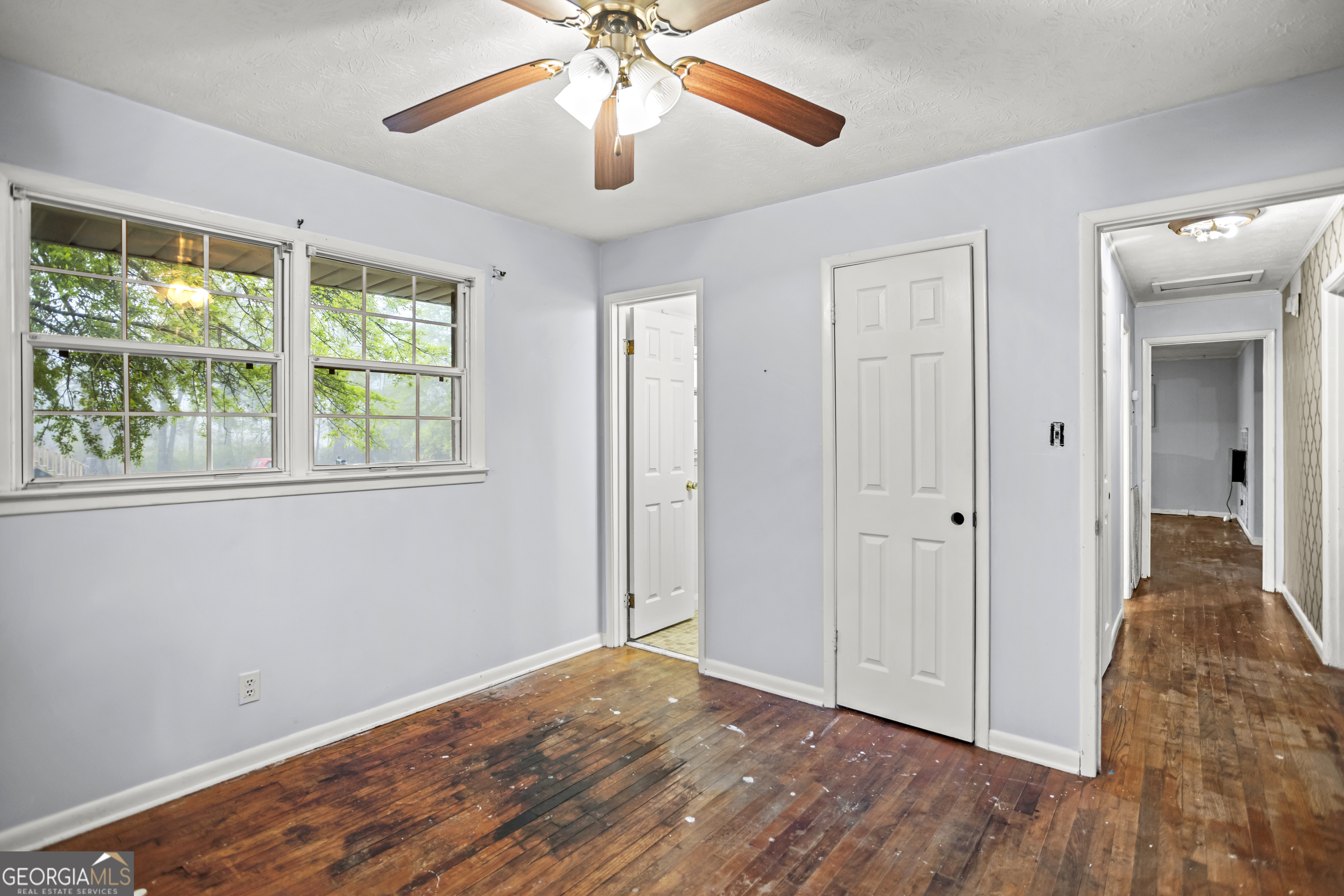 121 Canary Circle Property Photo 15