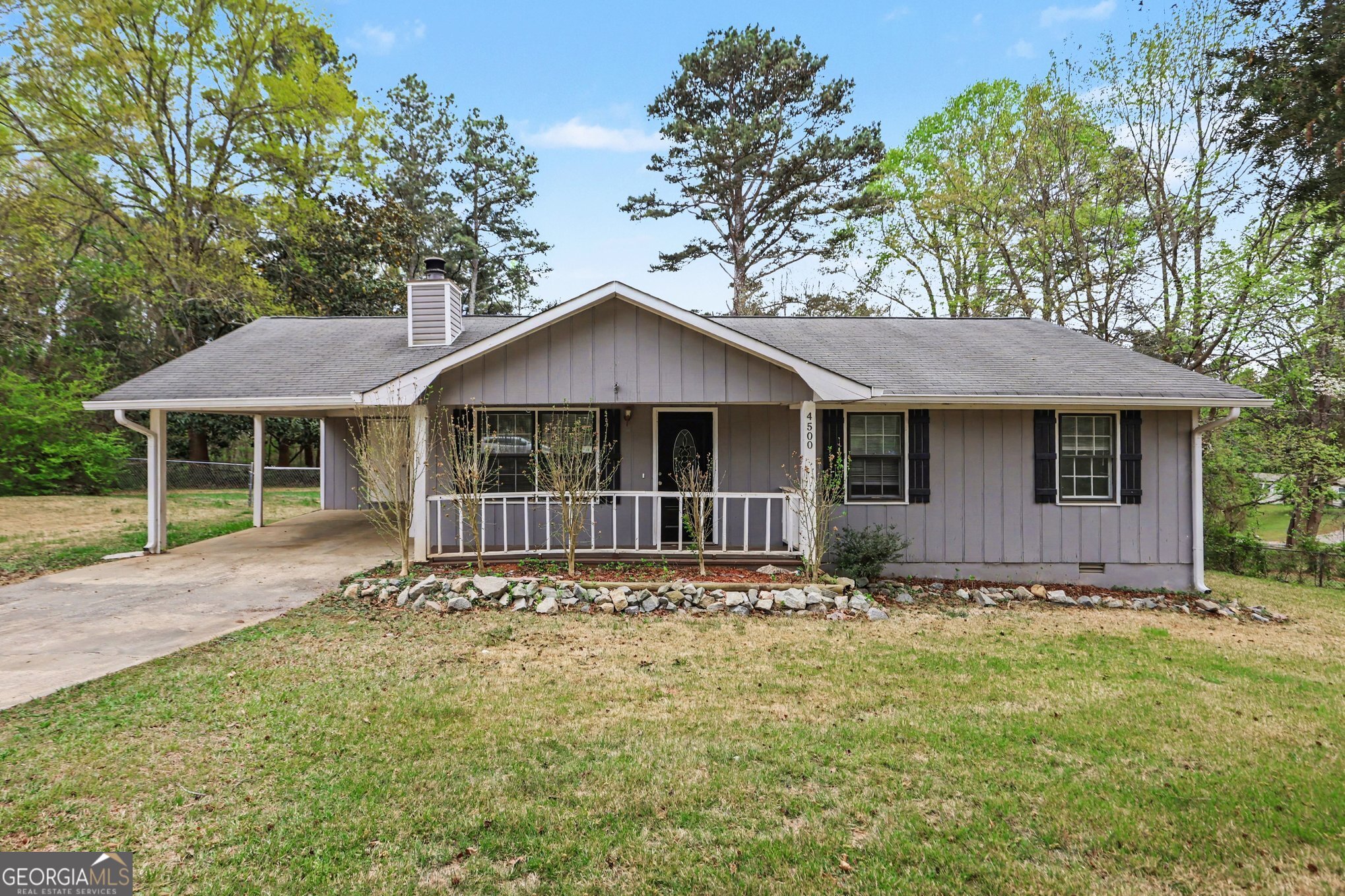 4500 Nebo Road Property Photo 1