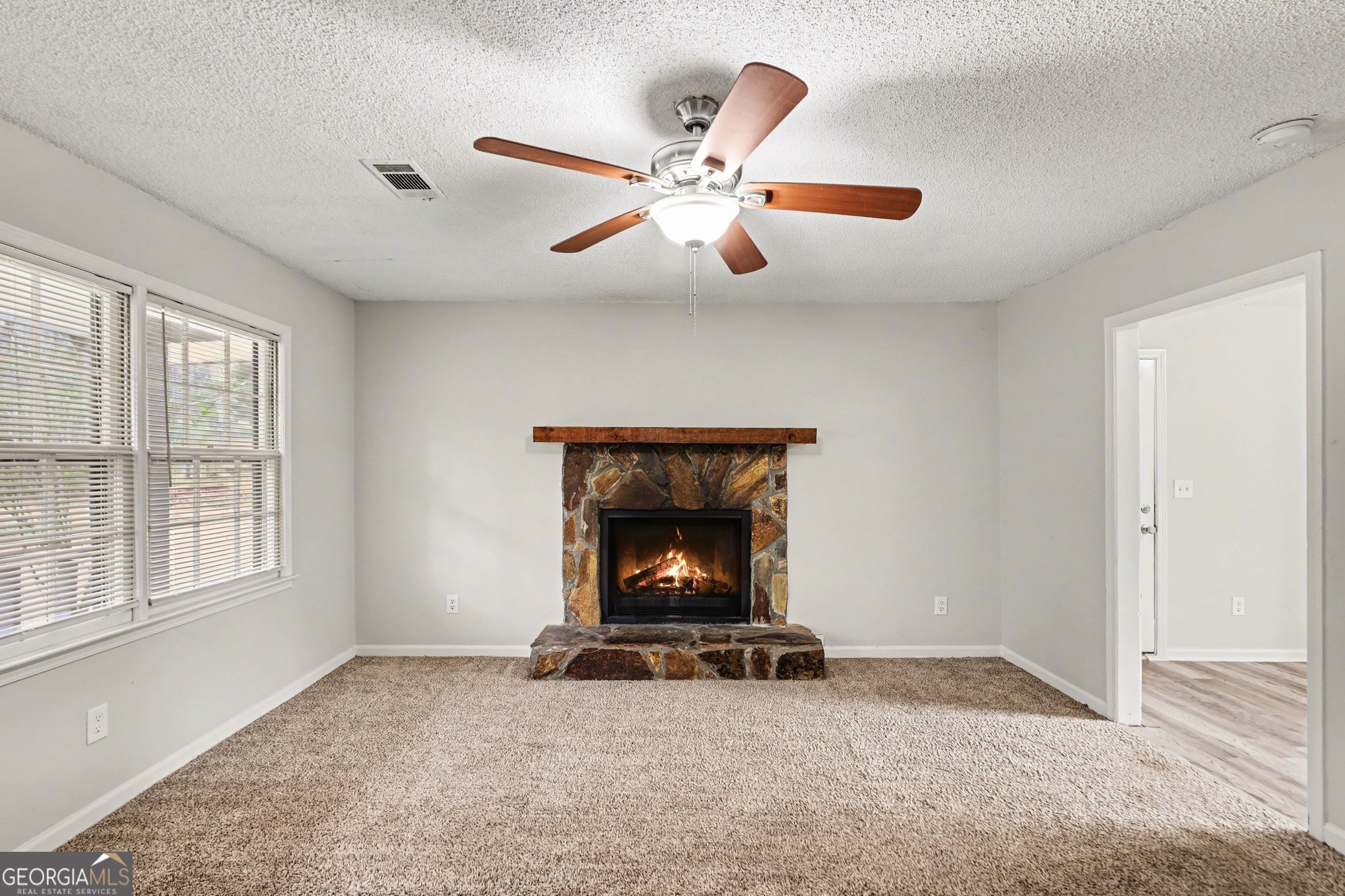 4500 Nebo Road Property Photo 3